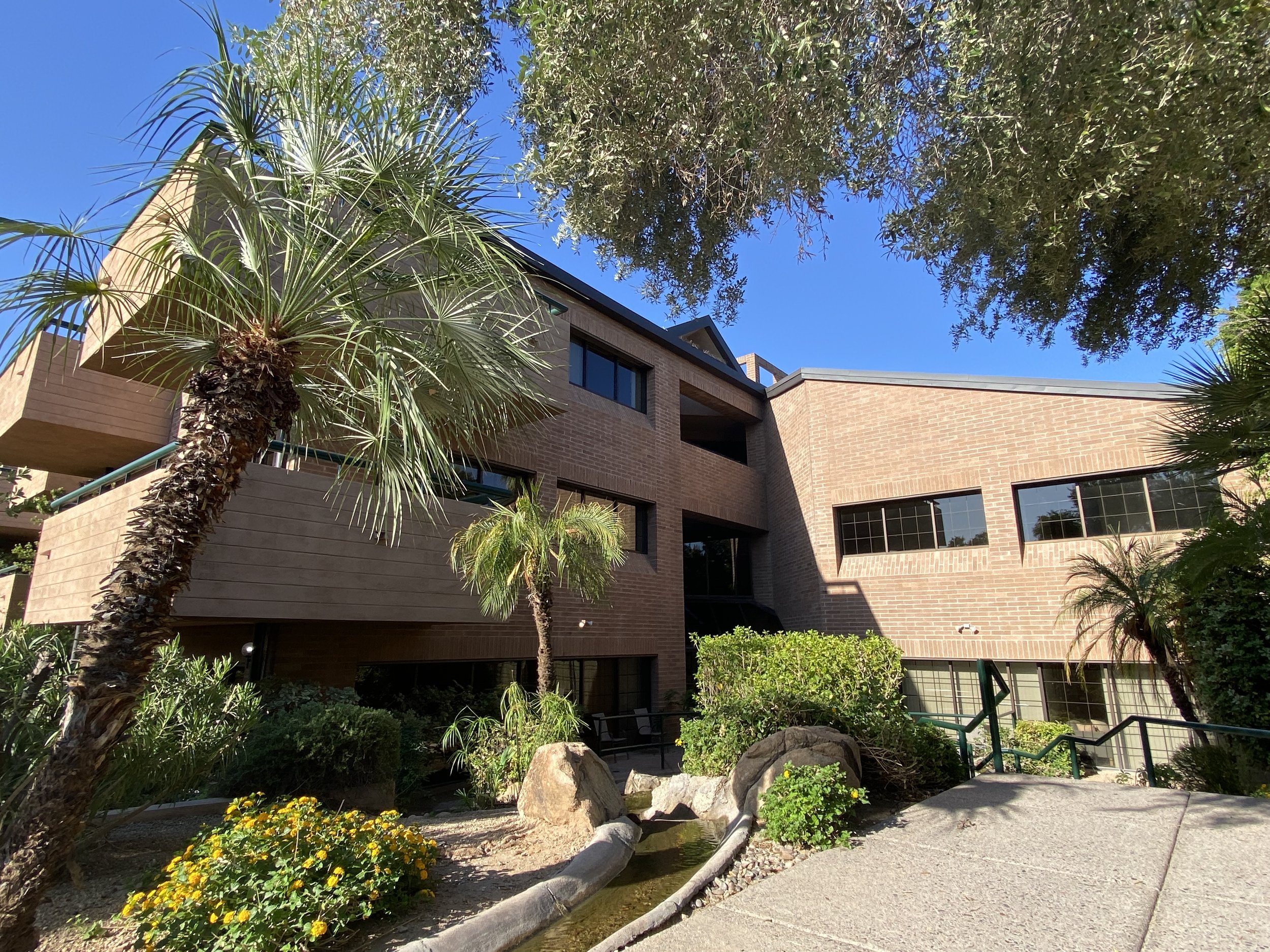 sonora dental office picture